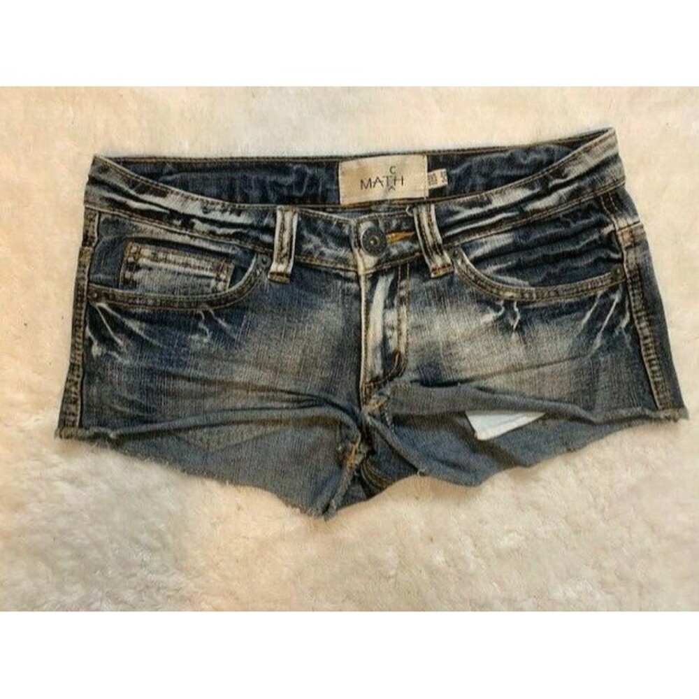 Match Size 3 Womens Shorts Dark Wash Raw Hem Cutt Offs